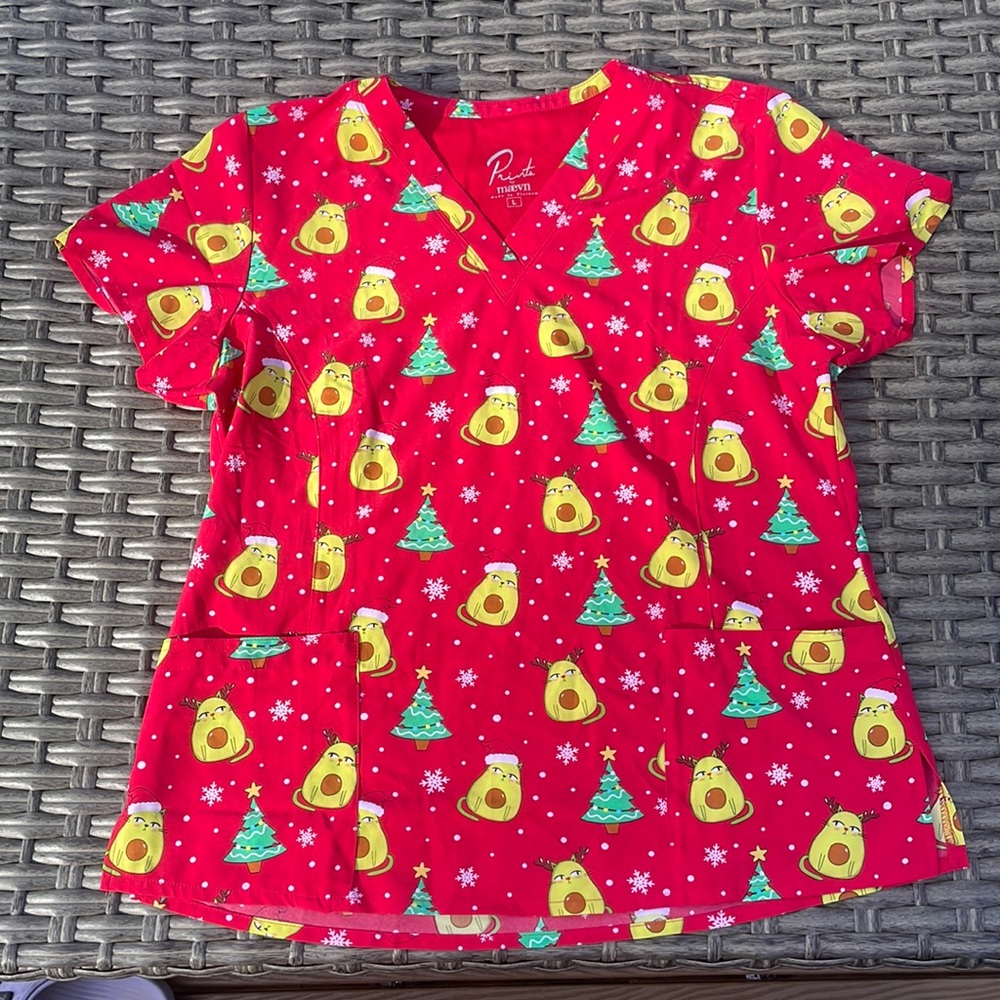 Holiday Print Scrub Top